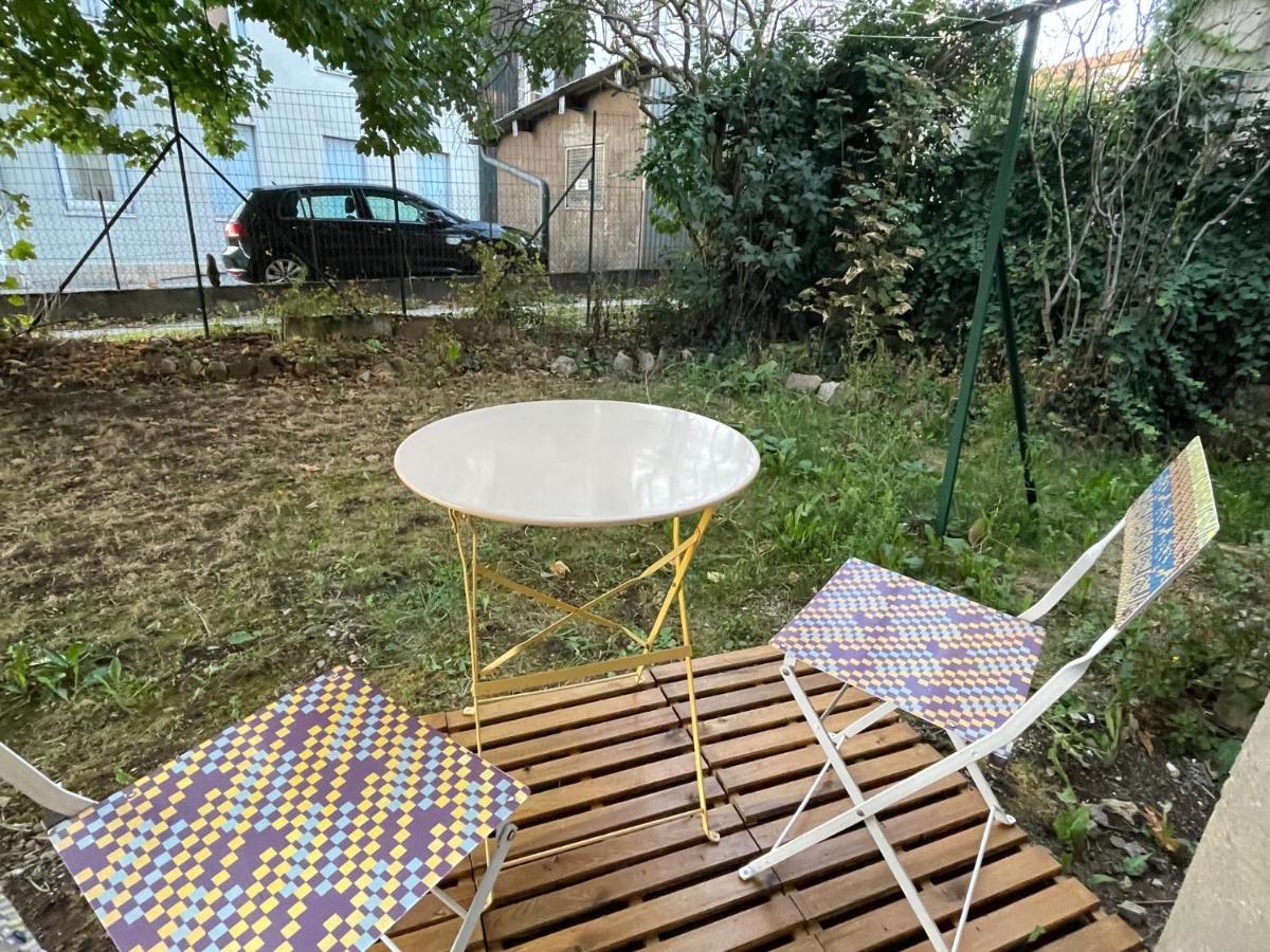 Le P'Tit Montjoux - Appart Avec Jardin Proche Gare ブザンソン エクステリア 写真
